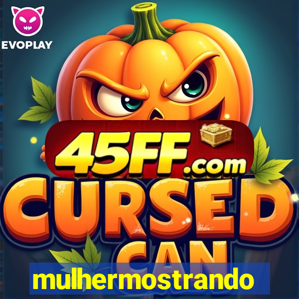mulhermostrandoopeito